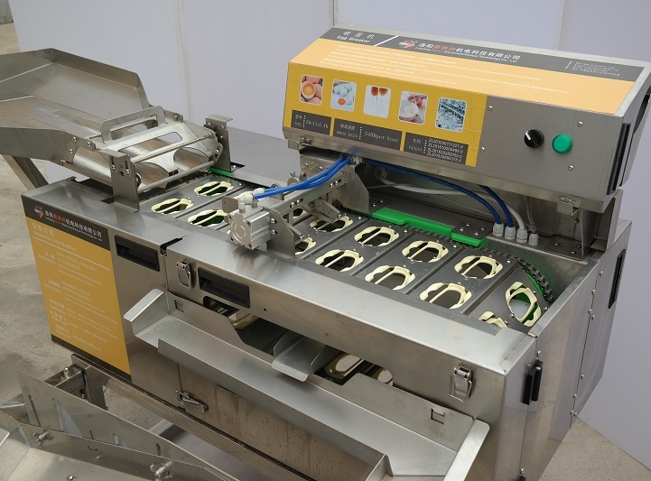 全自動敲蛋機(jī)設(shè)備